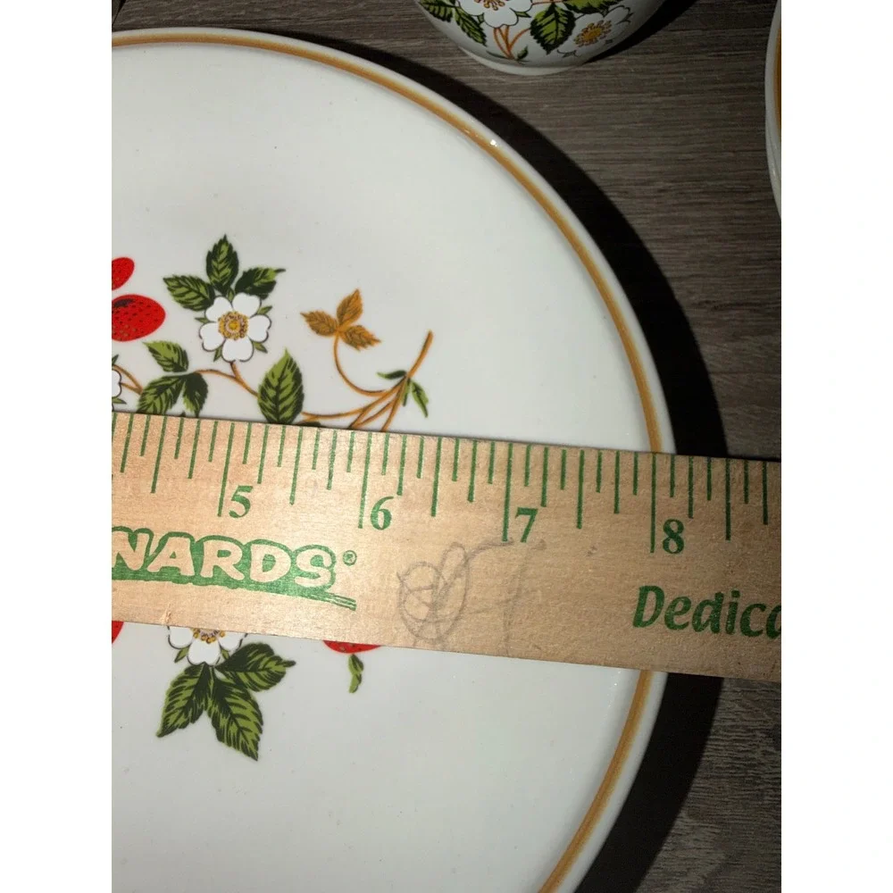 Vintage Strawberries n Cream Stoneware Japan 6 Piece Set Mugs Plates Cottagecore